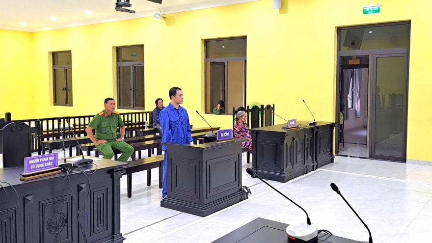 Thách thức nhau, em trai đâm anh tử vong tại Cà Mau